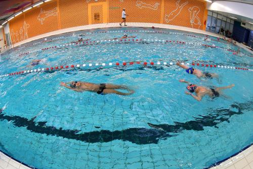 dispense de piscine pour indisposition